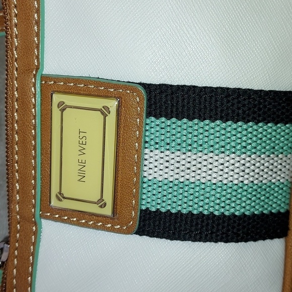 Nine west mini white crossbody - Picture 8 of 8